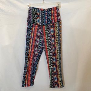 EUC - Onzie Super High-Waisted Capri Leggings